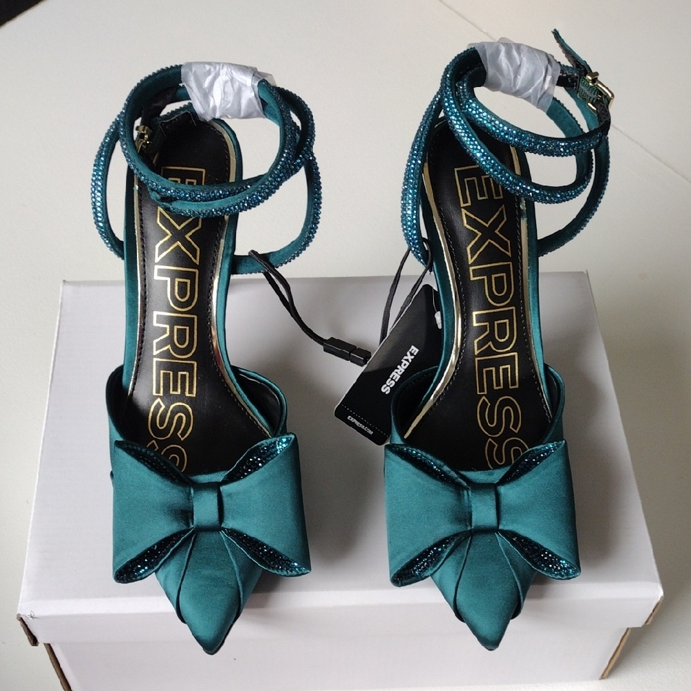 Express Teal Bow Rhinestone Women's Strap Pumps Heels. Size 6. - Picture 4 of 11